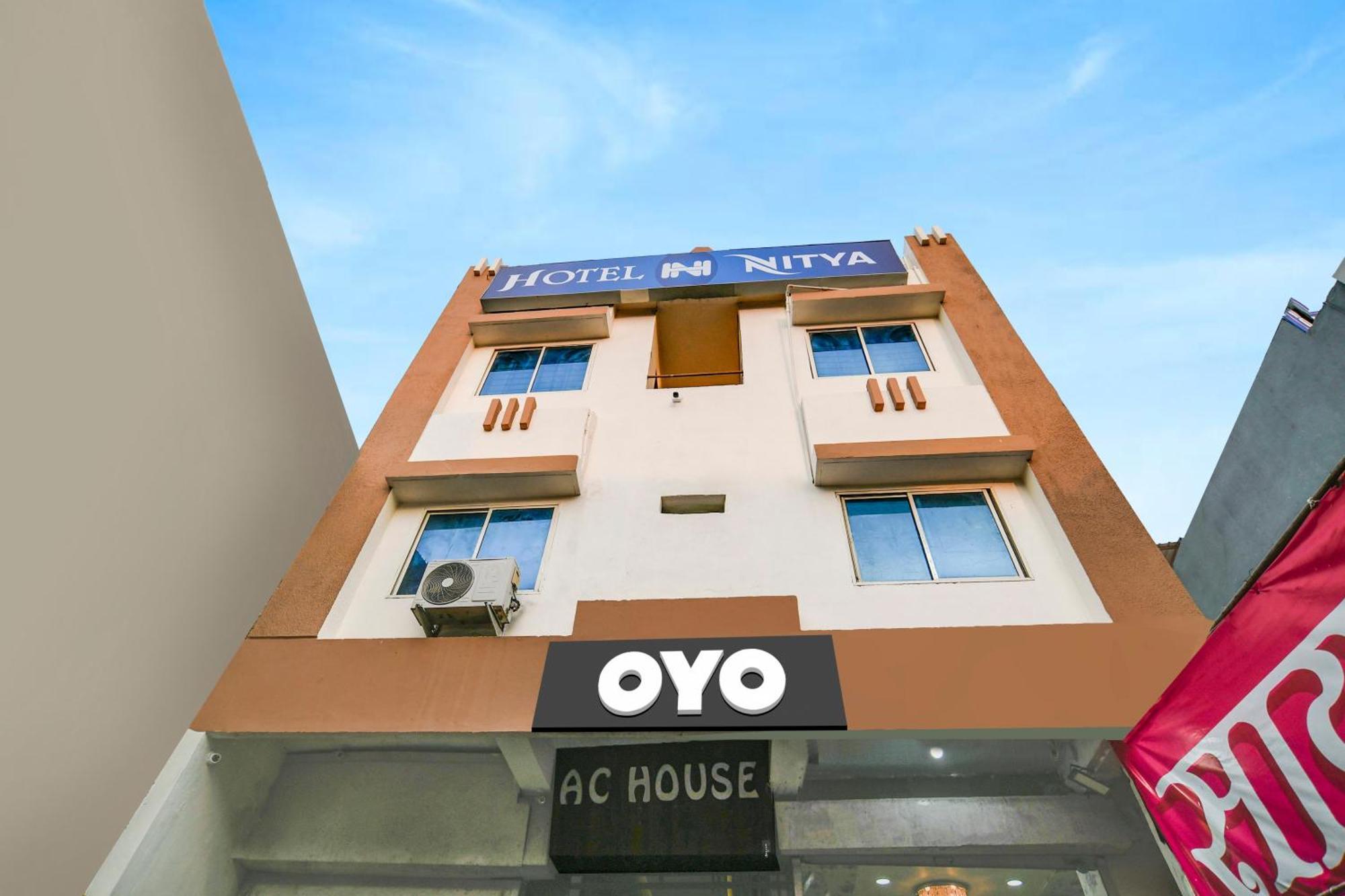 Hotel O Nitya Indore Eksteriør billede