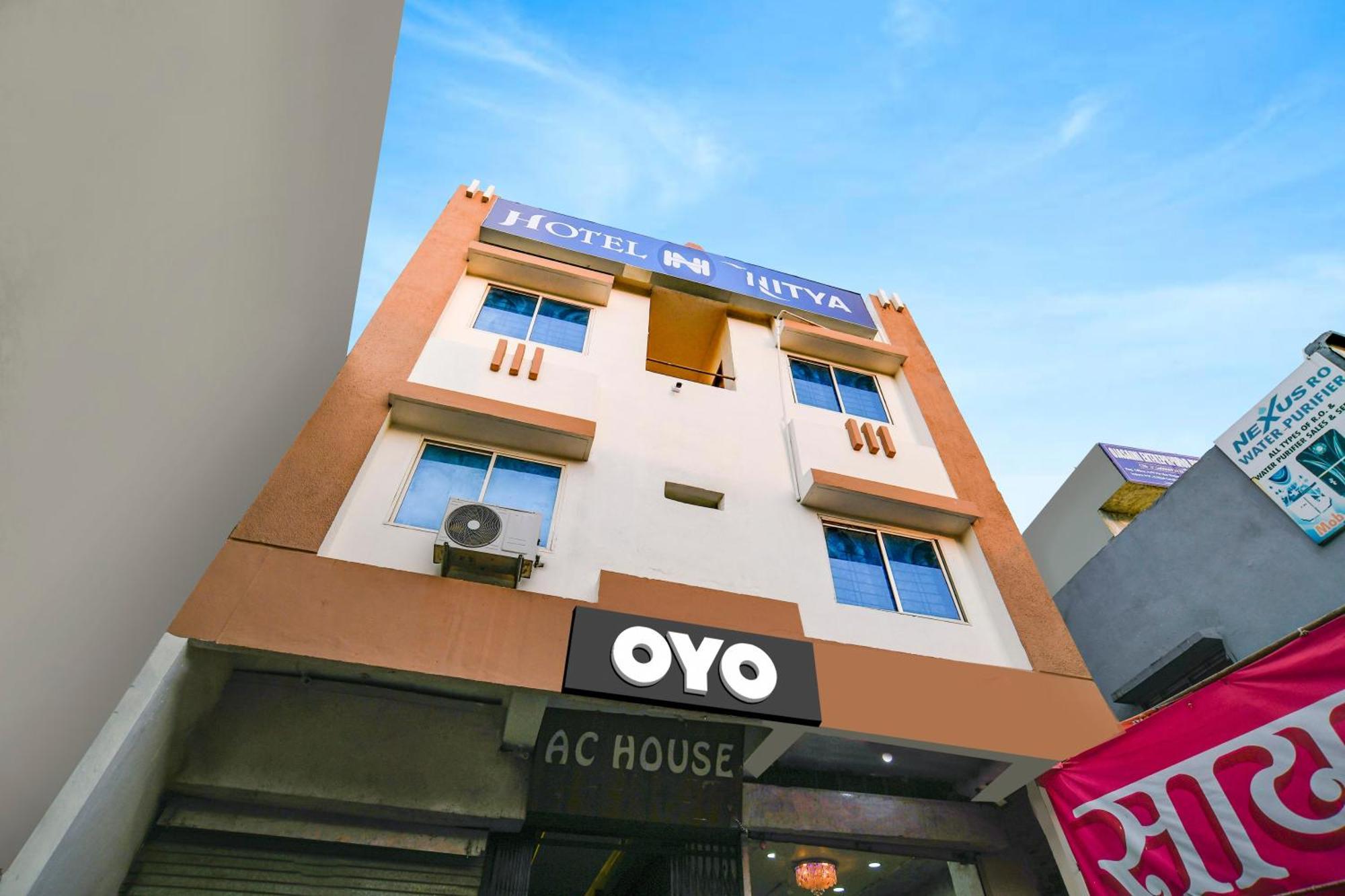 Hotel O Nitya Indore Eksteriør billede