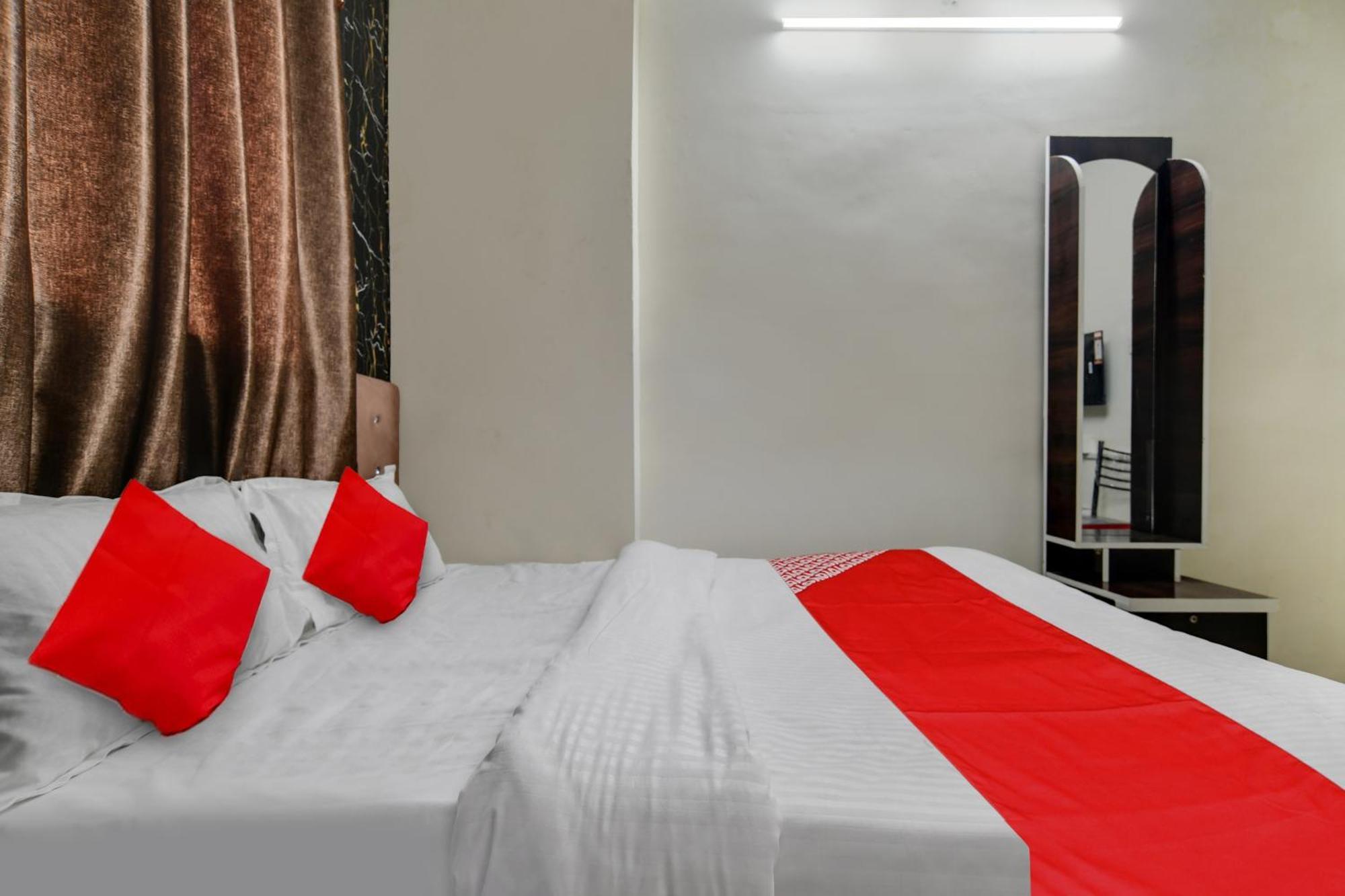 Hotel O Nitya Indore Eksteriør billede