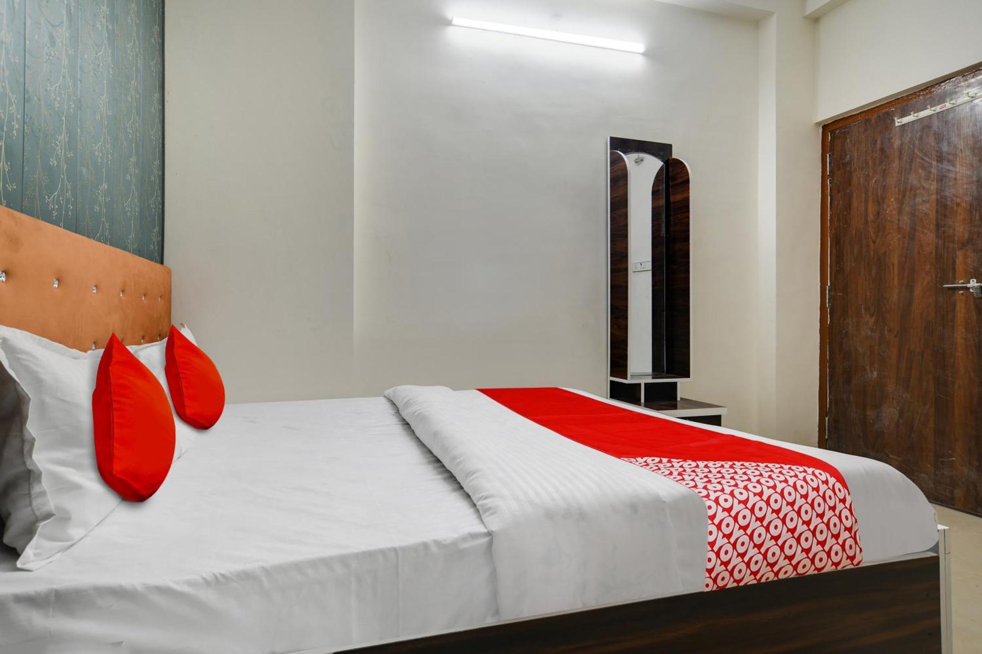 Hotel O Nitya Indore Eksteriør billede